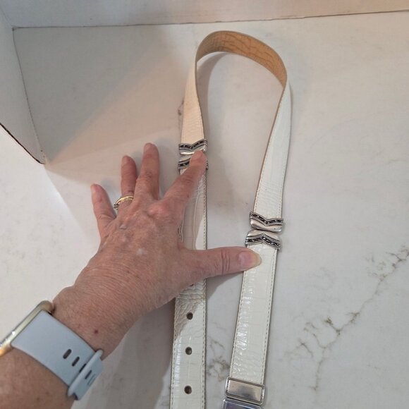 Brighton Vintage Belt Medium 30" Tan White Reversible 90's Thick Leather Silver - Picture 7 of 10